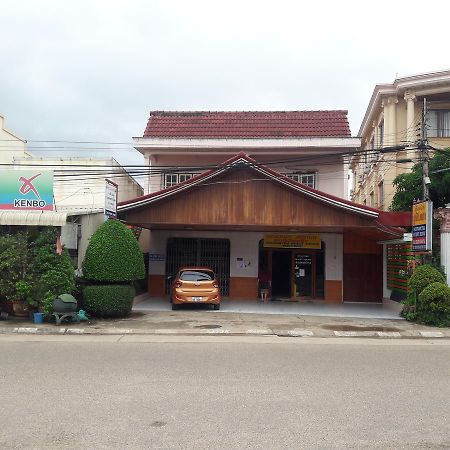 Sounantha Guesthouse Savannakhet Ngoại thất bức ảnh