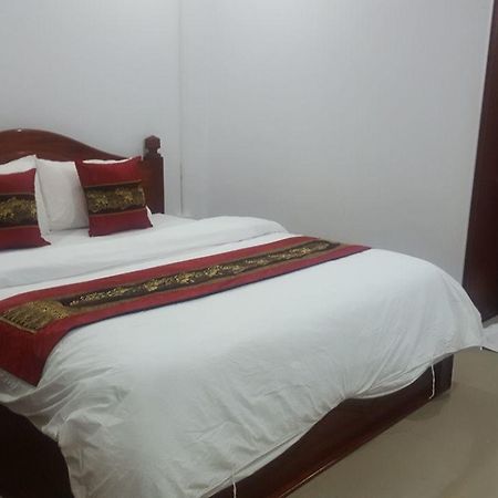 Sounantha Guesthouse Savannakhet Ngoại thất bức ảnh